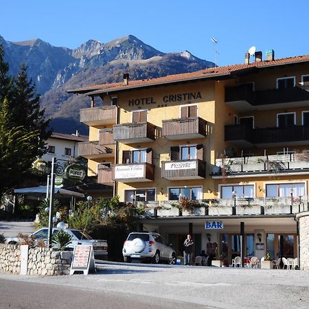 Hotel Cristina Tenno Exterior photo