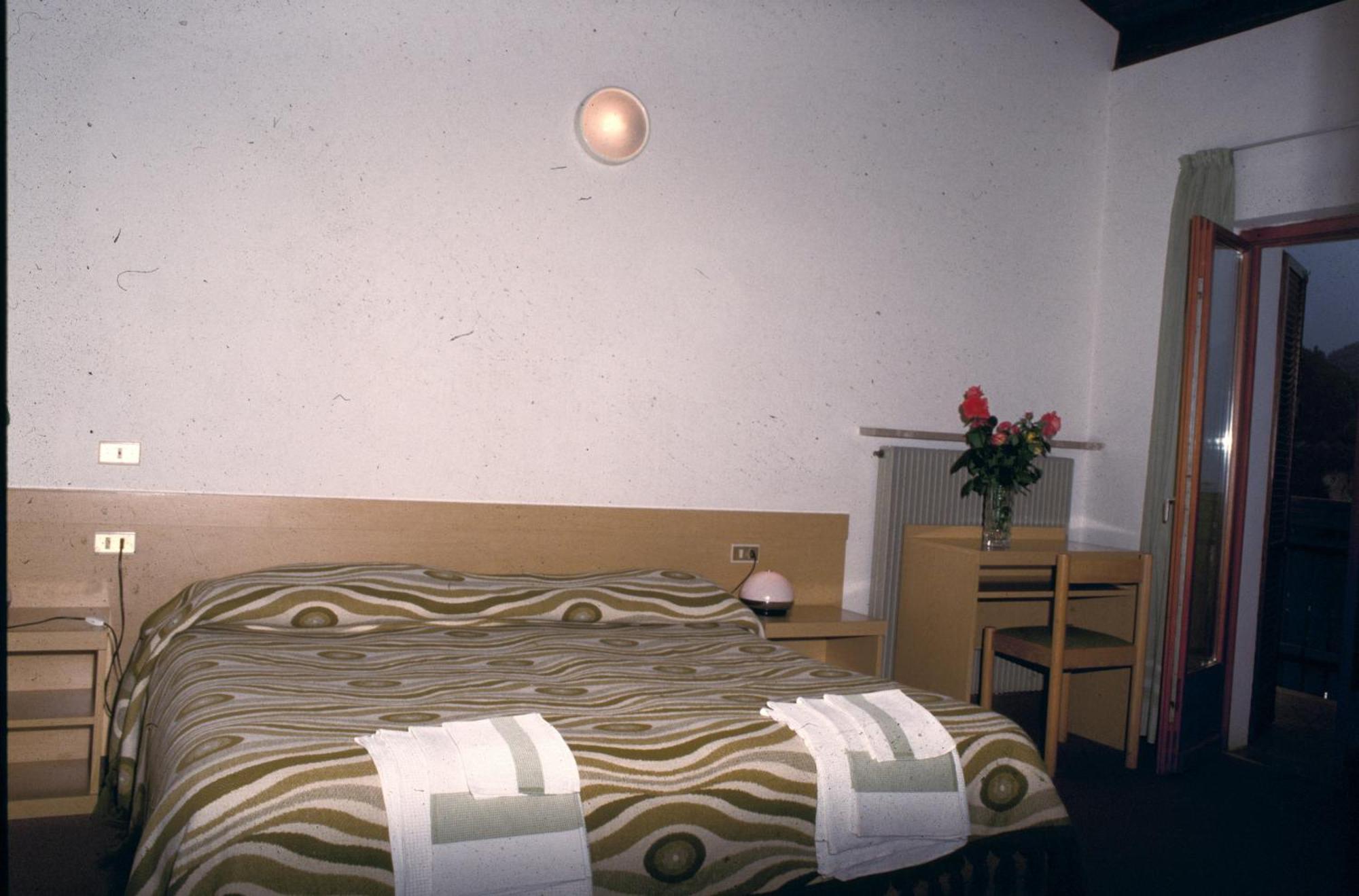 Hotel Cristina Tenno Room photo